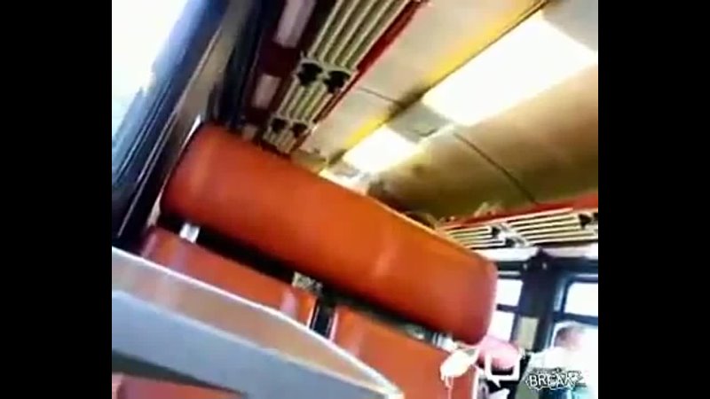 video проводница забыла выключить микрофон во время секса sex