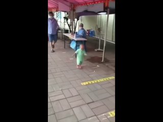 video для этого малыша уже нормально что с ним обращаются как со скотом на молодые ферме sex