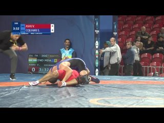 video ветеранский чм молдаванин прощупывает очко индуса veterans macedonian wrestlers naughty hand sex